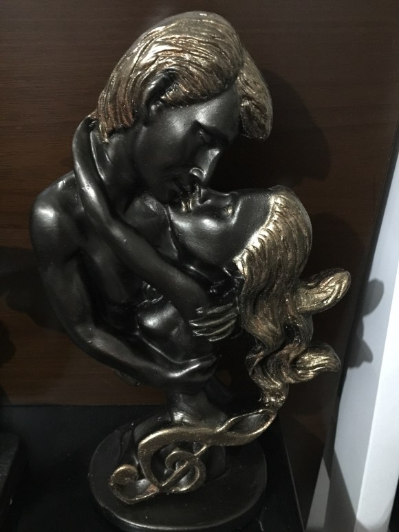 7039F8F8-FF77-4EBE-9AFD-5FA23C116D11